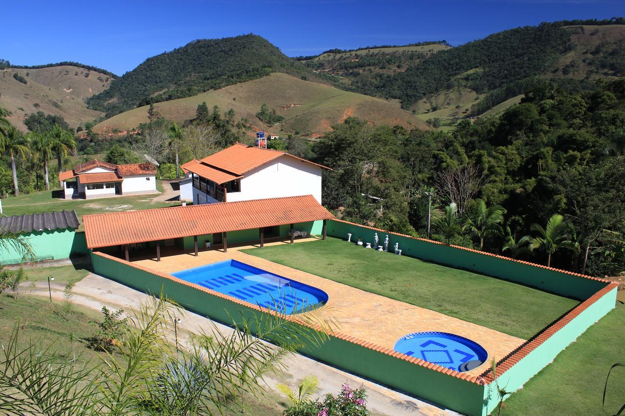Hotel E Pousada Carvalho Conselheiro Lafaiete Buitenkant foto
